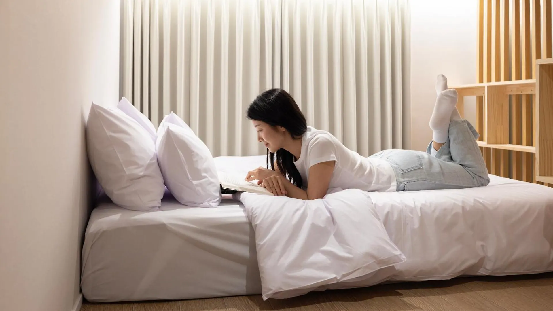 From H Us Hotel With Aank Seoul Gangseo Hwagok 0*,