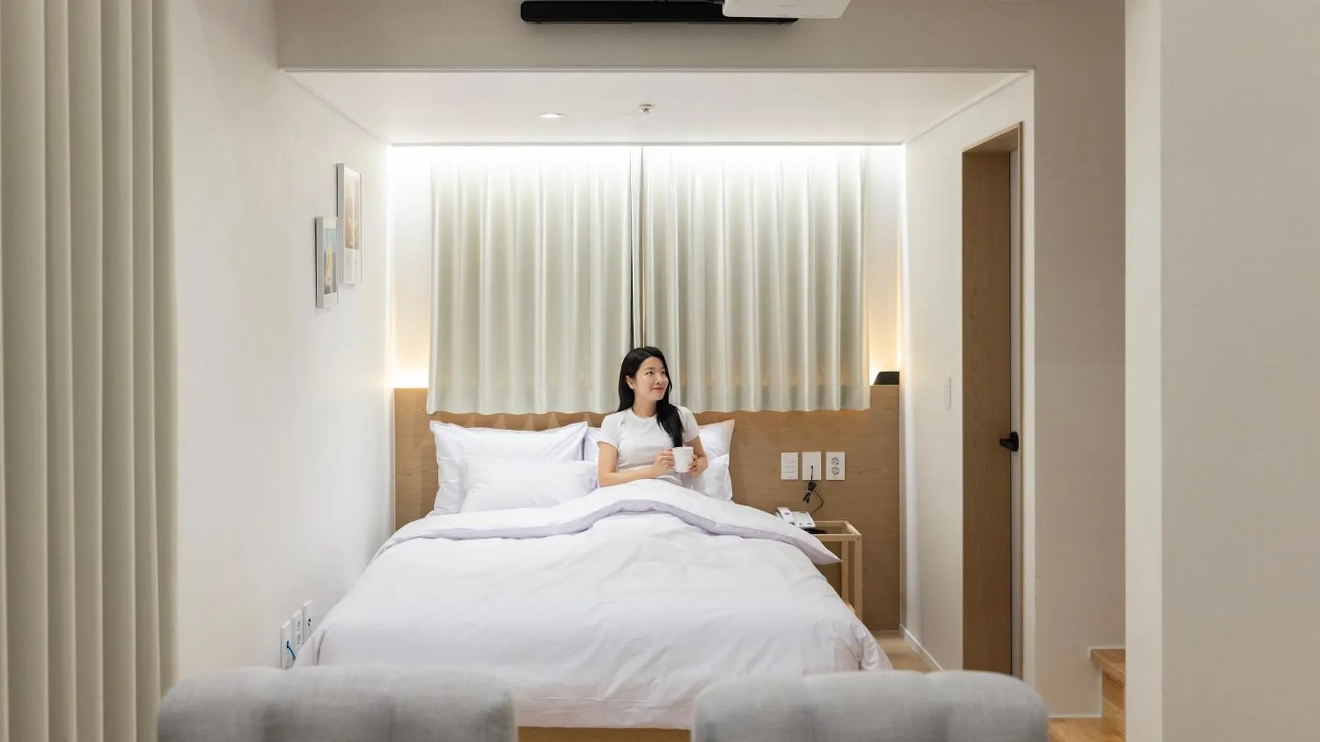 From H Us Hotel With Aank Seoul Gangseo Hwagok 0*,